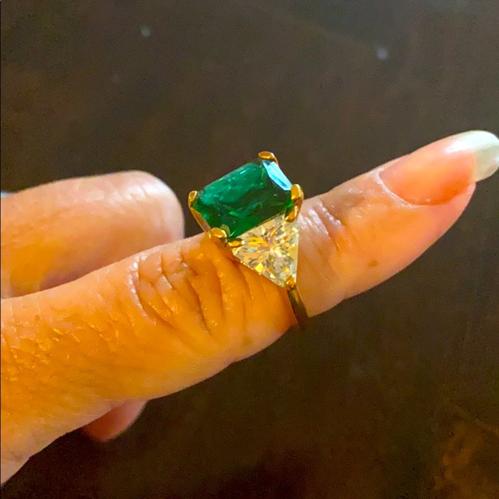 Cocktail ring